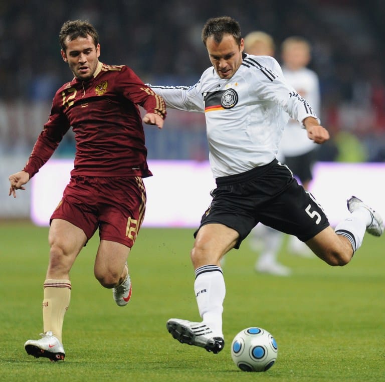 Heiko Westermann gegen Russland 2009 vor der WM 2010 (Foto AFP)