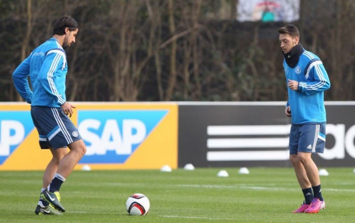1.Training in Frankfurt (Foto AFP)