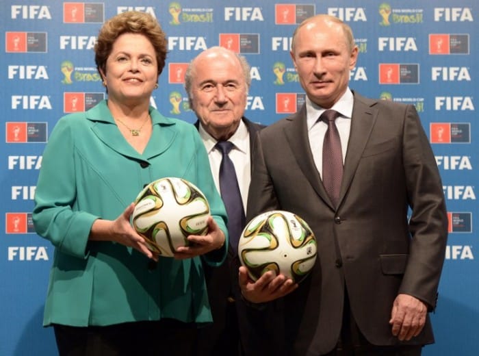 Brasiliens Präsidentin Dilma Rousseff, FIFA Präsident Joseph Blatter und Russlands Präsident Vladimir Putin in Rio de Janeiro. (AFP PHOTO / RIA NOVOSTI POOL / ALEKSEY NIKOLSKYI)