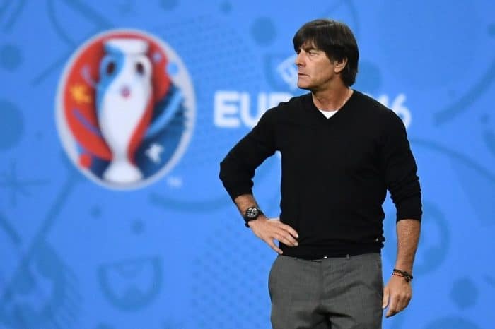 Bundestrainer Joachim Löw bei der Euro 2016 im Vorrundenspiel gegen Polen im Stade de France am 16.Juni 2016. / AFP PHOTO / FRANCK FIFE