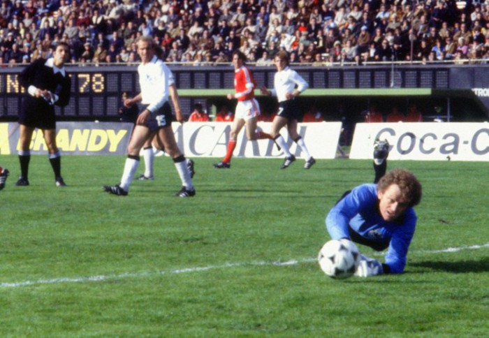 Torwart Sepp Maier bei der WM 1978 beim Spiel Deutschland gegen Polen in Buenos Aires. AFP PHOTO