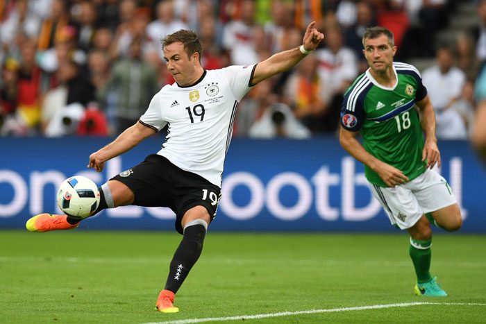 Mario Götze beim Vorrundenspiel gegen Nordirland am 21.Juni 2016. / AFP PHOTO / PATRIK STOLLARZ