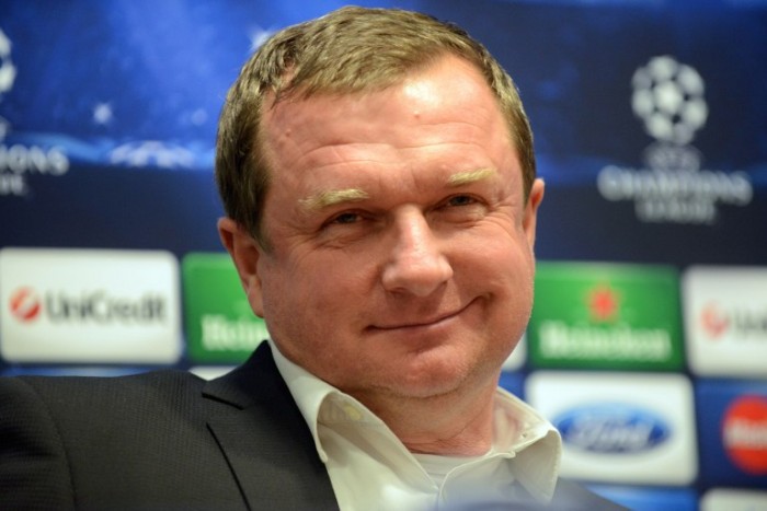 Cheftrainer Pavel Vrba. AFP PHOTO/ MICHAL CIZEK