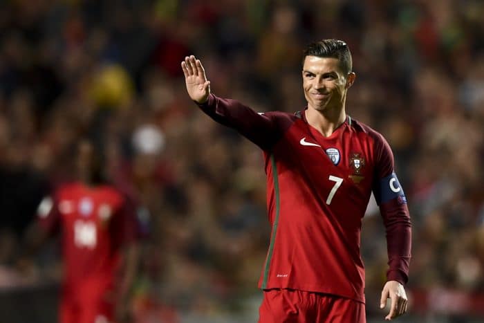 Portugal's Stürmer Cristiano Ronaldo gegen Ungarn am 25.März 2017. / AFP PHOTO / PATRICIA DE MELO MOREIRA