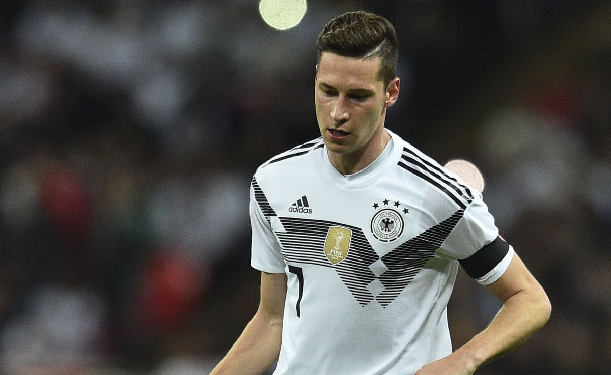 Julian Draxler im neuen DFB Trikot 2018 beim Länderspiel Deutschland gegen England (Foto AFP)