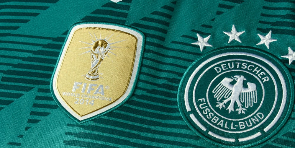 Das neue Deutschlandtrikot away in grün 2018.