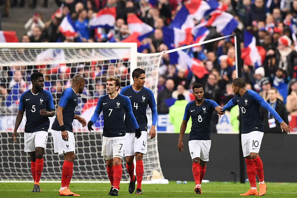 Frankreich im neuen Heimtrikot 2018 von nike (Foto AFP)