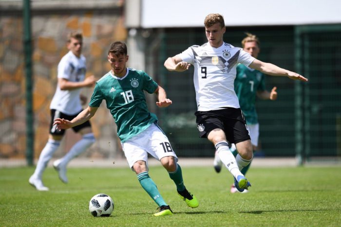 Timo Werner mit seiner neuen Rückennummer 9 im DFB Trikot 2018 - hier beim Trainingsspiel in Südtirol gegen die U20 Nationalmannschaft.(Foto AFP)