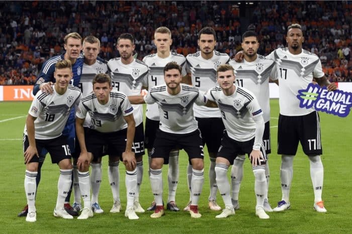 Die deutsche Startaufstellung am 13.Oktober 2018 in der Johan Crujiff ArenA in Amsterdam. (Photo by JOHN THYS / AFP)