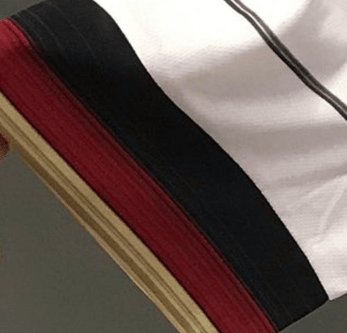 Schwarz-rot-Gold sind die Ärmel des neuen DFB Trikots 2020