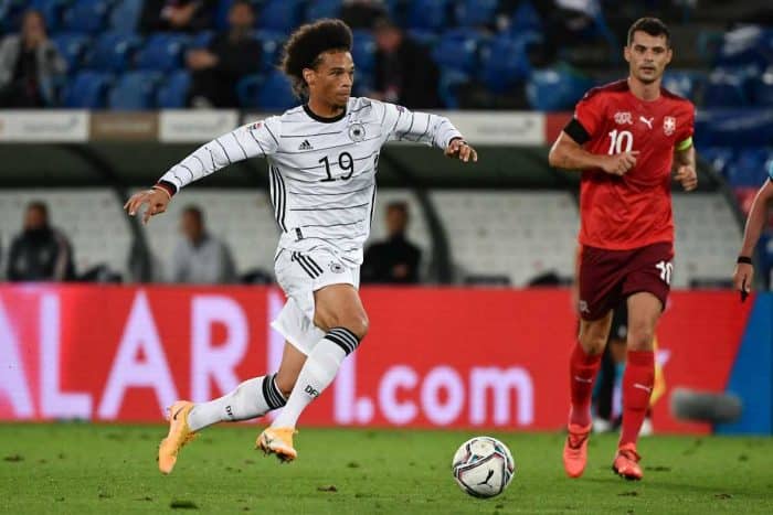 Deutschlands Stürmer Leroy Sane im DFB Trikot mit der Nummer 19 (Foto: Fabrice COFFRINI / AFP)