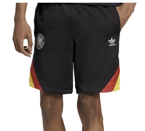 DFB Trainingsanzug von Adidas zur Fußball EM 2024