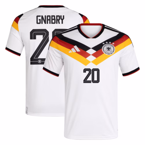 Im November 2025 trägt das DFB Trikot 2026 Serge Gnabry die Rückennummer 20.