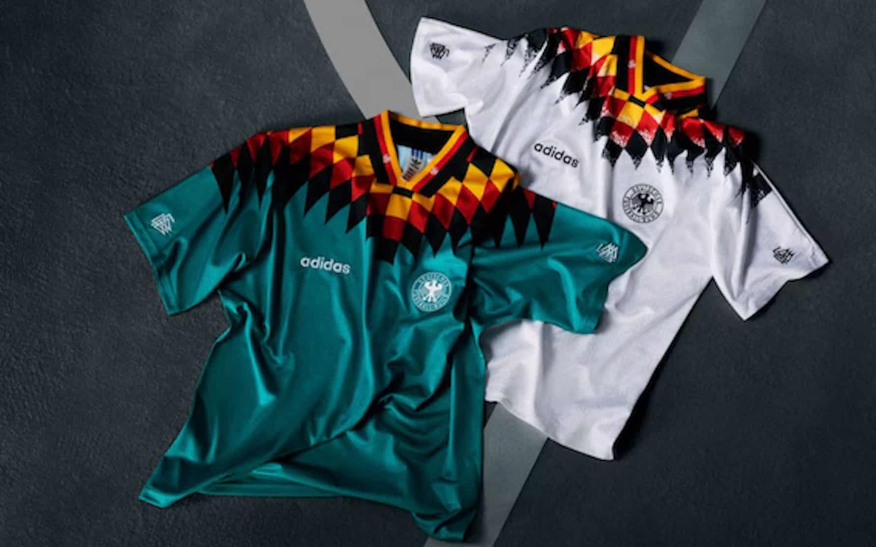 Neue Adidas DFB Retro WM 1994 Trikots als weiße Heimtrikots & grüne Auswärtstrikots