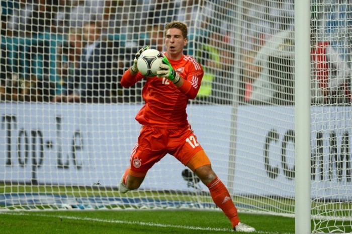 Ron Robert Zieler mit der Trikotnummer 12 im Deutschland Trikot.